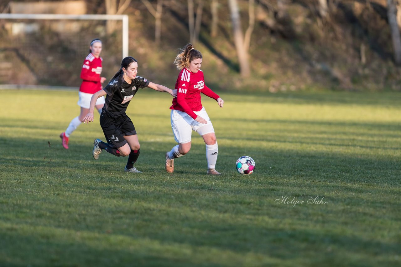 Bild 359 - F Rot Schwarz Kiel - SV Henstedt Ulzburg 2 : Ergebnis: 1:1